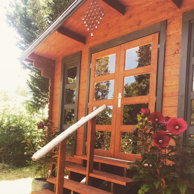 Beautifully crafted wood garden sheds and shed kits