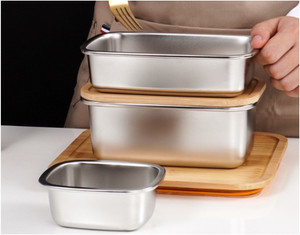 STAINLESS STEEL FOOD CONTAINER WITH BAMBOO LID - 2900 ML / 99 OZ