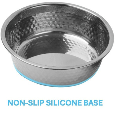 SILVER STAINLESS STEEL BOWL WITH BLUE NON-SKID SILICONE BASE - HAMMERED 88 OZ (2600 ML)