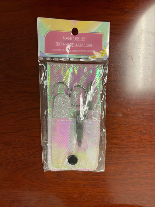 MANICURE SET OF 4