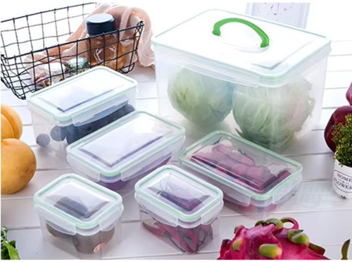 12 PCS FOOD STORAGE CONTAINER WITH HANDLE 1 PC Ð 11.5 _ 8.9 _ 7.3 IN (8.25L) , 1 PC Ð 7.5 _ 5 _ 4.1 IN (1.63L), 1 PC Ð 7.5 _ 5 _ 3.1 IN (1.17L) , 1 PC Ð 7.5 _ 5 _ 2.1 IN (750ML) , 2 PCS Ð 5.1 _ 3.7 _ 3.1 IN (500ML)