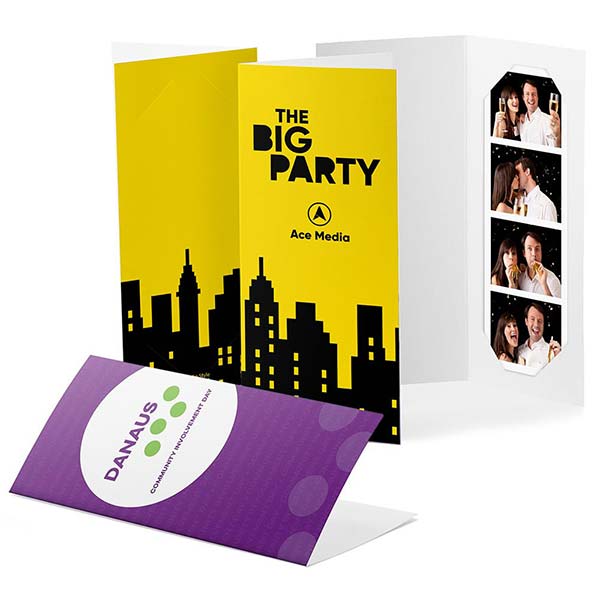 2x6 photo booth folders personalized with event branding