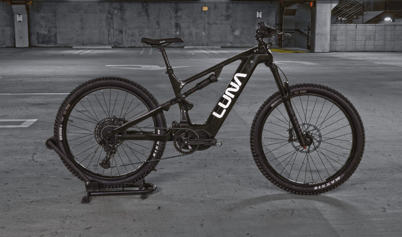 Z1 Enduro EBIKE - Luna Cycle