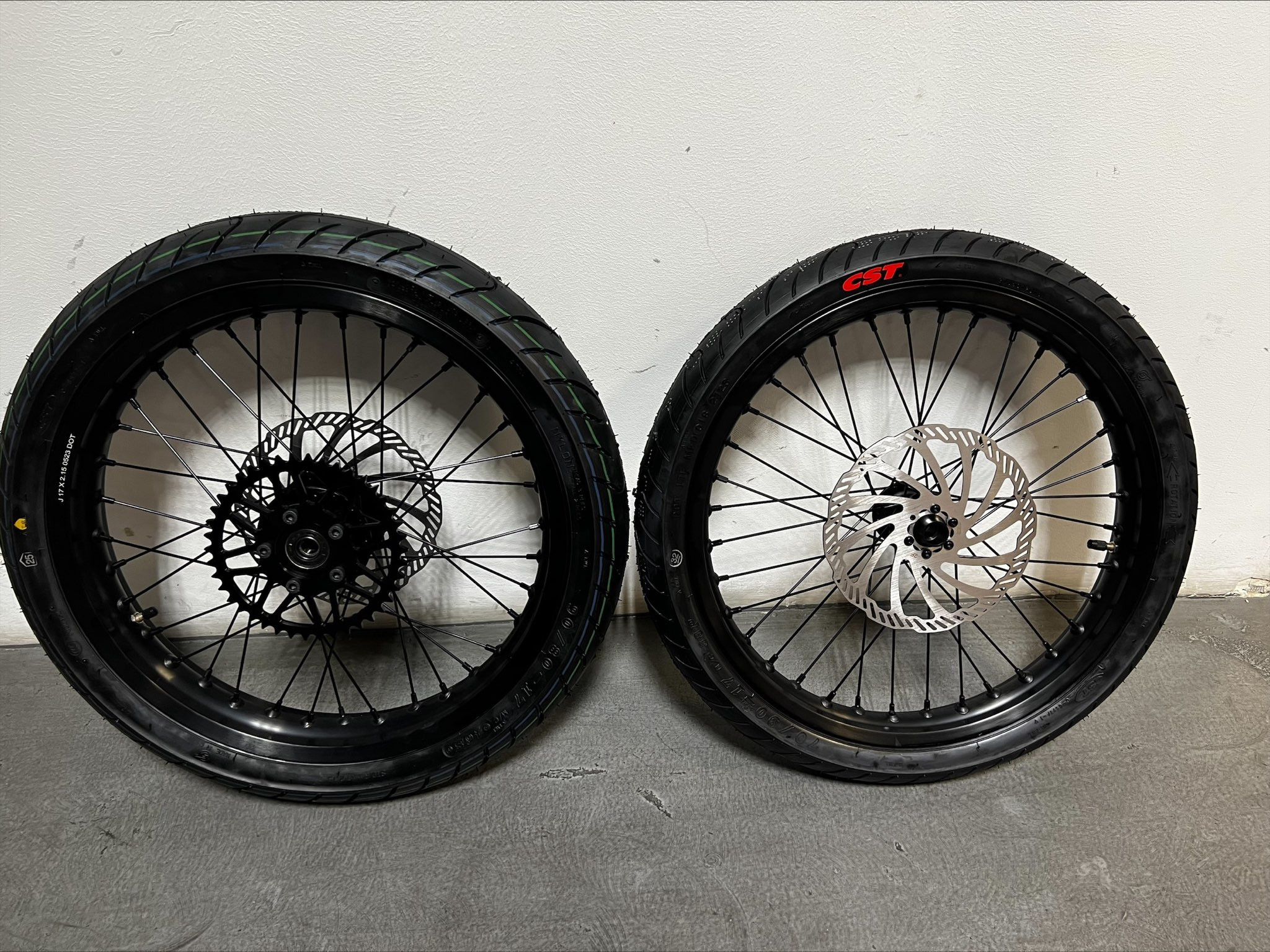 Super Moto Wheel Set for Surron - Luna Cycle