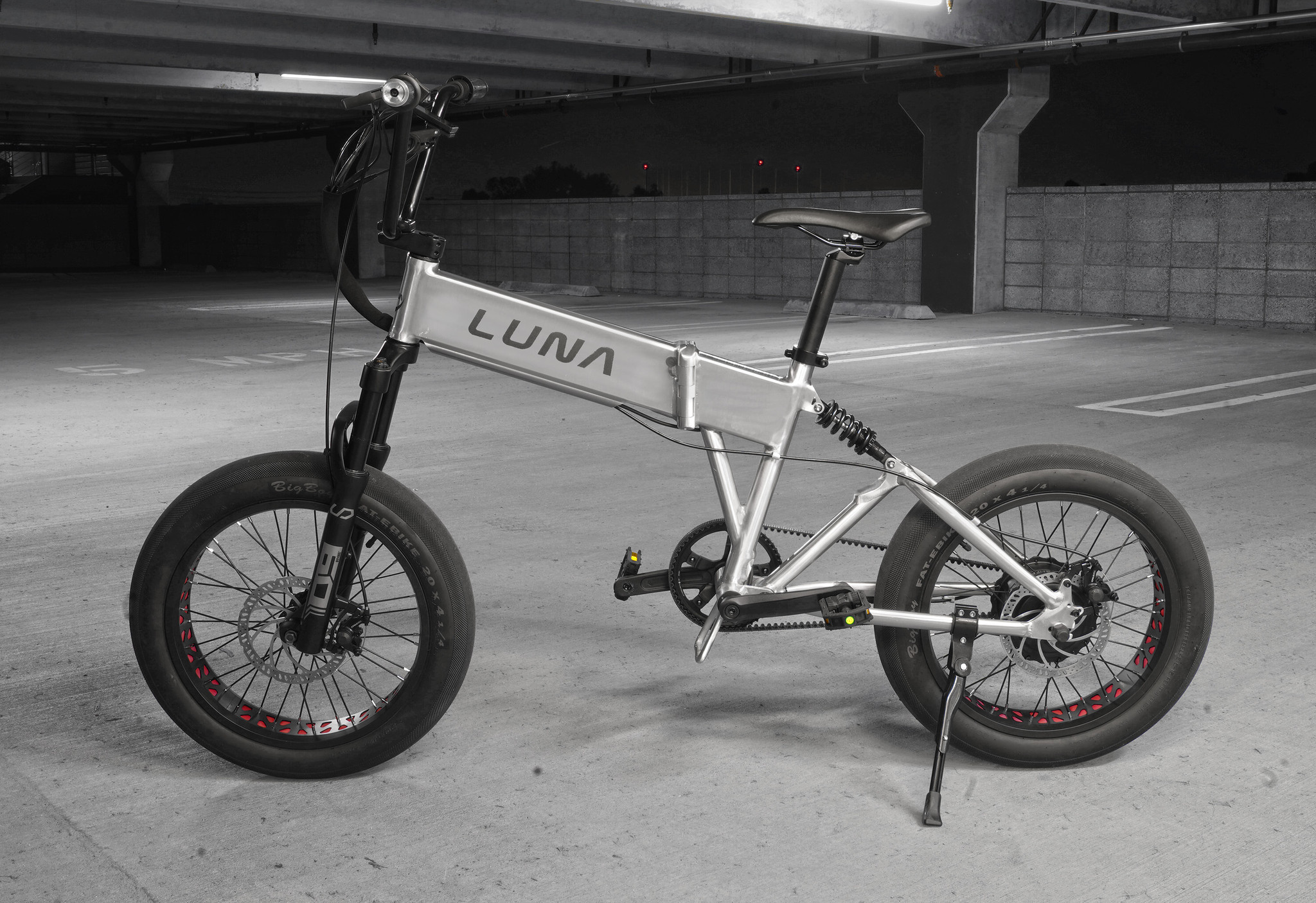 Luna outlet folding bike