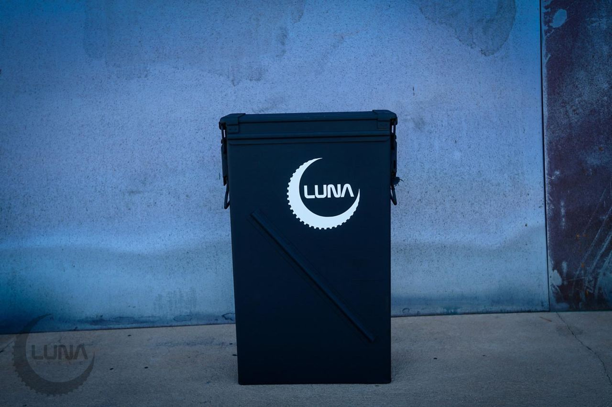 Luna Charge Safe Lithium Battery Storage Box Luna Cycle