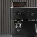 KitchenAid.ca Exclusive Colour - Semi Automatic Espresso Machine with Burr Grinder KES6551BK