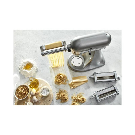 Kitchenaid® Artisan® Series 5 Quart Tilt-Head Stand Mixer KSM150PSCU