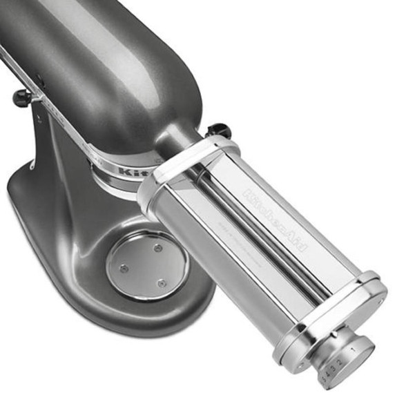 Kitchenaid® Artisan® Series 5 Quart Tilt-Head Stand Mixer KSM150PSMS