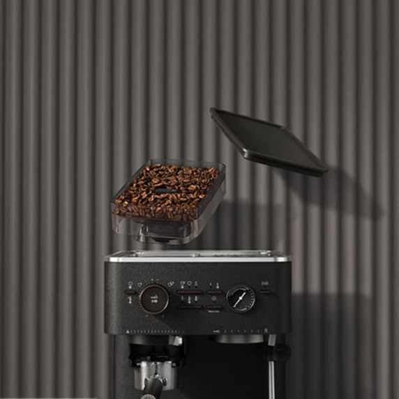 KitchenAid.ca Exclusive Colour - Semi Automatic Espresso Machine with Burr Grinder KES6551BK