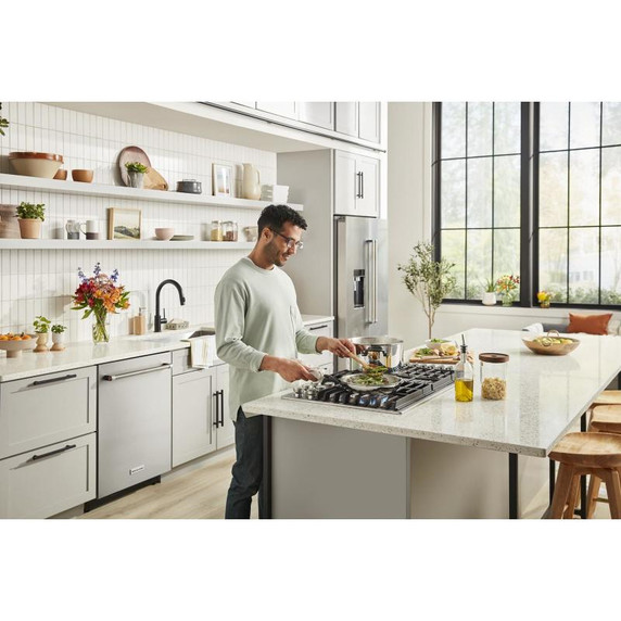 Kitchenaid® 23.8 cu. ft. 36" Counter-Depth French Door Platinum Interior Refrigerator with PrintShield™ Finish KRFC704FPS