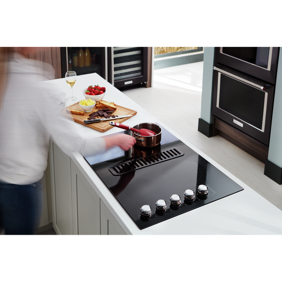 Kitchenaid® 30 Electric Downdraft Cooktop with 4 Elements KCED600GBL