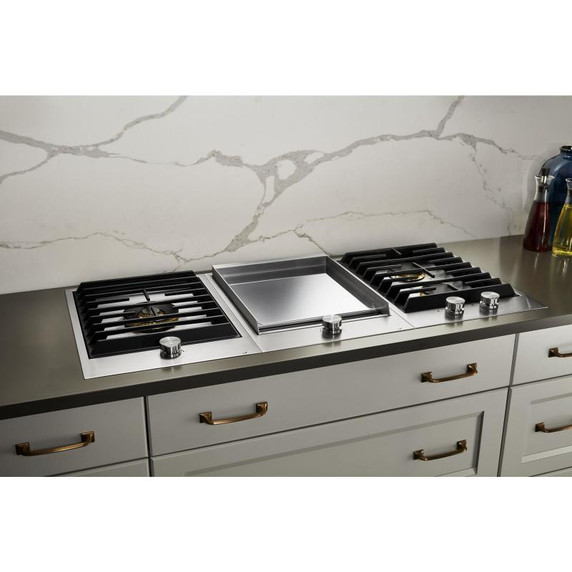 Jennair® 15" Single-Burner Gas Cooktop with Wok Ring JGC3115GS