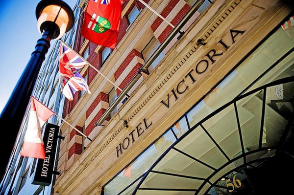 Hotel Victoria Toronto