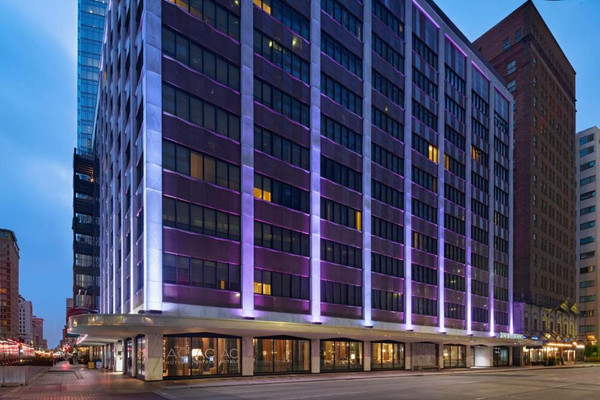 AC Hotel Houston Downtown