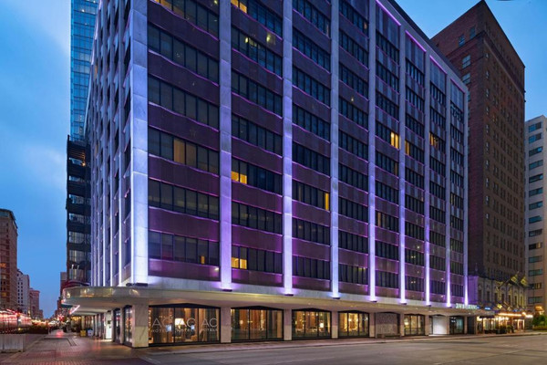 AC Hotel Houston Downtown