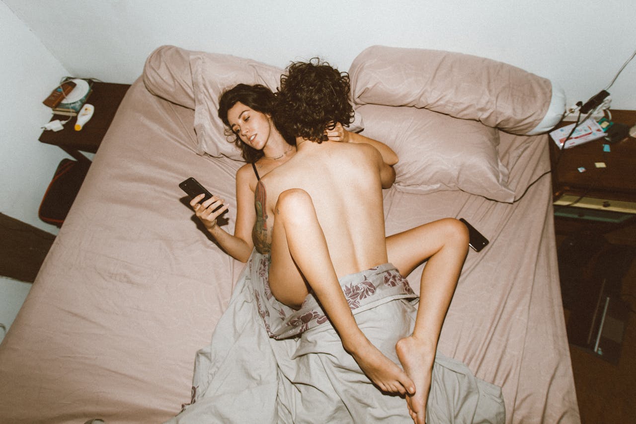 Top 5 Sex Positions for Lazy People