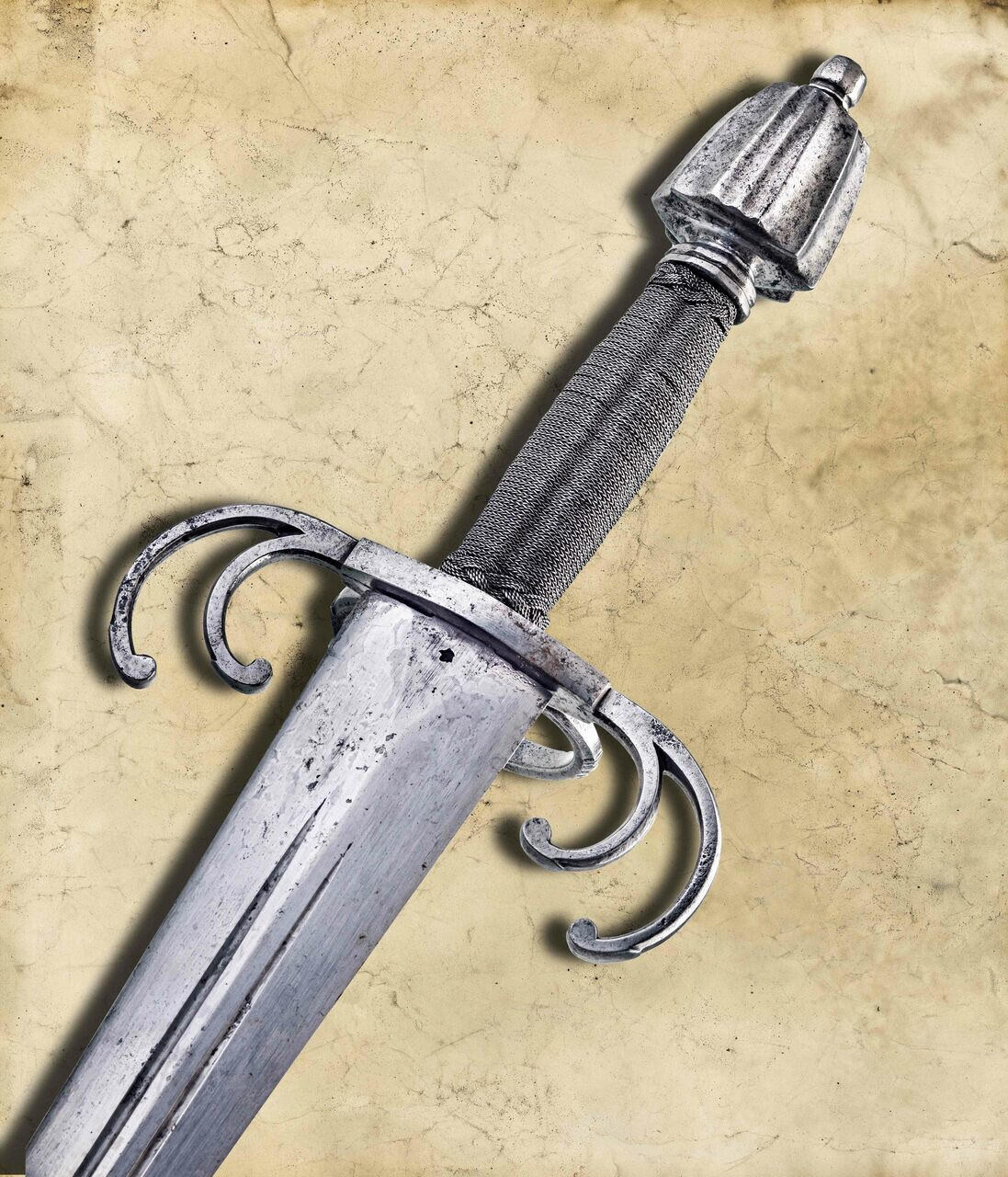 Italian Antiques, Italian Crabclaw Left Hand Dagger Circa 1580