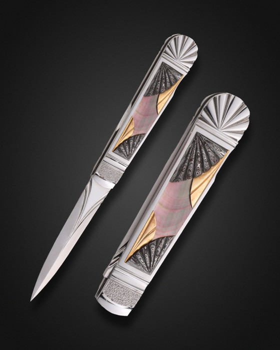 Folding Dagger with Gold, Damascus and Black Lip Pearl