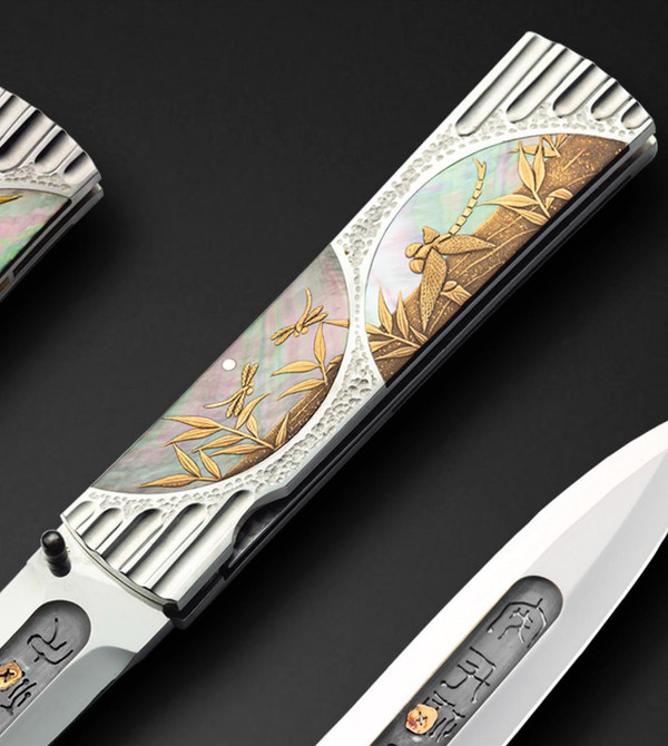 Hara, Koji Gold & Black Lip Pearl Firefly Scene with Bamboo, Handmade by Koji Hara, of Japan 