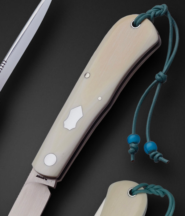 80%, F1 Shadow Folder with Incredible "Antique Mammoth" Scales by Tom Ploppert