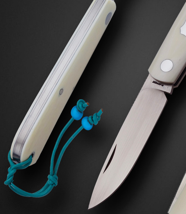 80%, F1 Shadow Folder with Incredible "Antique Mammoth" Scales by Tom Ploppert