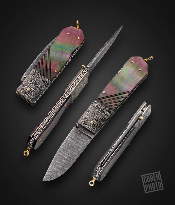 Black Lip Pearl, Gold and Damascus Linerlock Gentleman's Folding Knife by Barry Davis Black Lip Pearl, Gold and Damascus Linerlock Gentleman's Folding Knife by Barry Davis