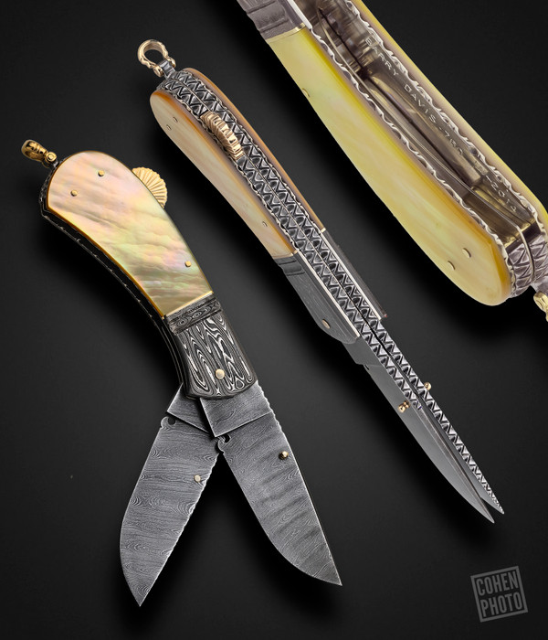 Barry Davis' James Schmidt Tribute Lockback Art Folder