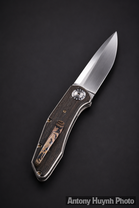 Lee Williams Foo Fighter “Bog Oak & Meteorite” Flipper