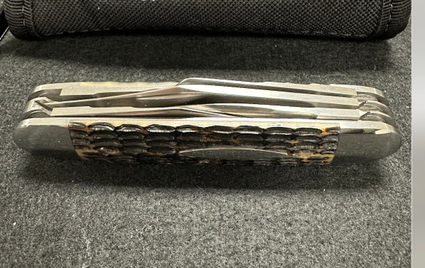 5 Blade, Jigged Bone with Shield by Bill Ruple