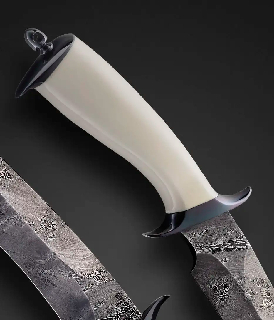 Siska, Jim, Antique Mammoth Fighter with Damascus Blade by Jim