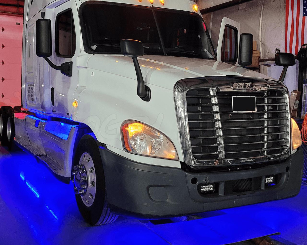 Freightliner Cascadia LED Accent Light Kit
