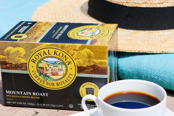 Royal Kona Coffee Blend, 10% Kona, Vanilla Macadamia Nut, Single Serve Cups - 12 pack, 0.39 oz cups