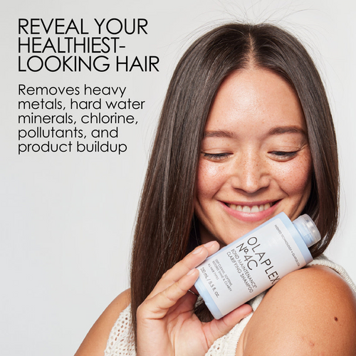 Olaplex Nº.4C Bond Maintenance Clarifying Shampoo Deep cleanses for vibrant color clarity and soft, shiny hair.