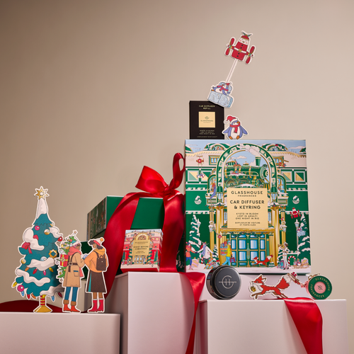 Glasshouse Fragrances Black Car Diffuser with 3 Scent Disk and Key Ring