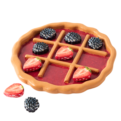 Pilbeam Living Strawberry & Blackberry Tart Noughts and Crosses 187g