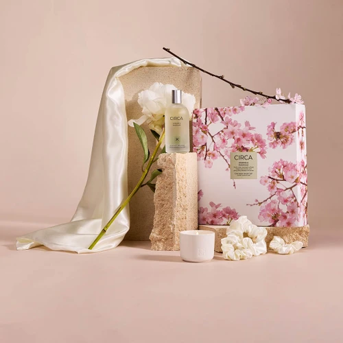 Circa Home Jasmine & Magnolia Cosy Night In Gift Set