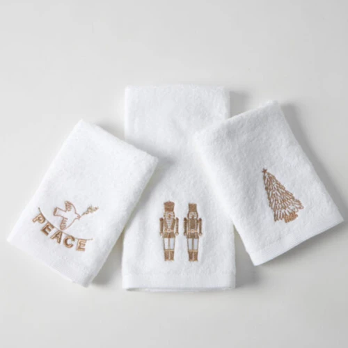 Pilbeam Living Sparkle Christmas Tree Hand Towel Single