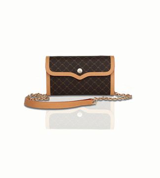 Rioni Brown Signature Classic Clutch / crossbody