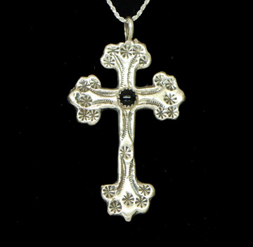 Luyu Onyx & Sterling Silver Cross