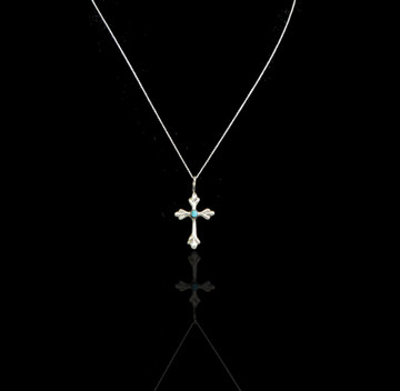 Luyu Crocus Sterling Silver & Turquoise Cross & Chain