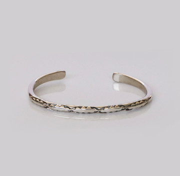 Haba Beardtongue Sterling Silver Cuff Bracelet