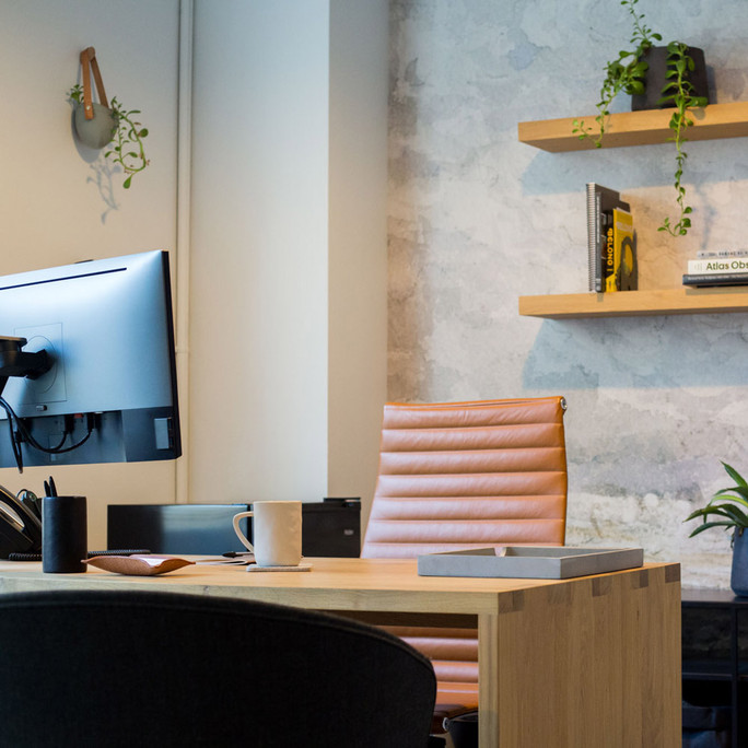 Ethnicraft U Desk Solid Light Oak