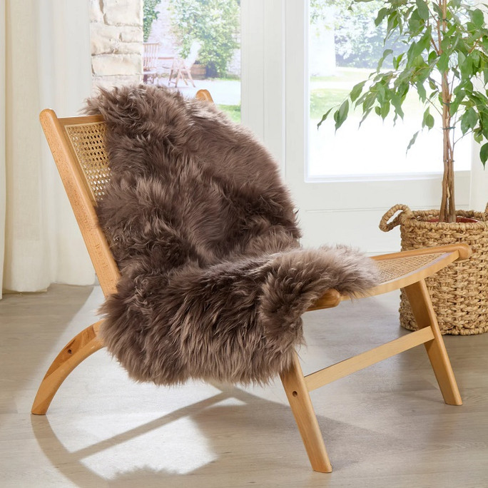 Native Natural Sheepskin Rug Light Brown Sheepskin 60x120cm – Natural Luxury Native Natural Sheepskin Rug Light Brown Sheepskin 60x120cm – Natural Luxury