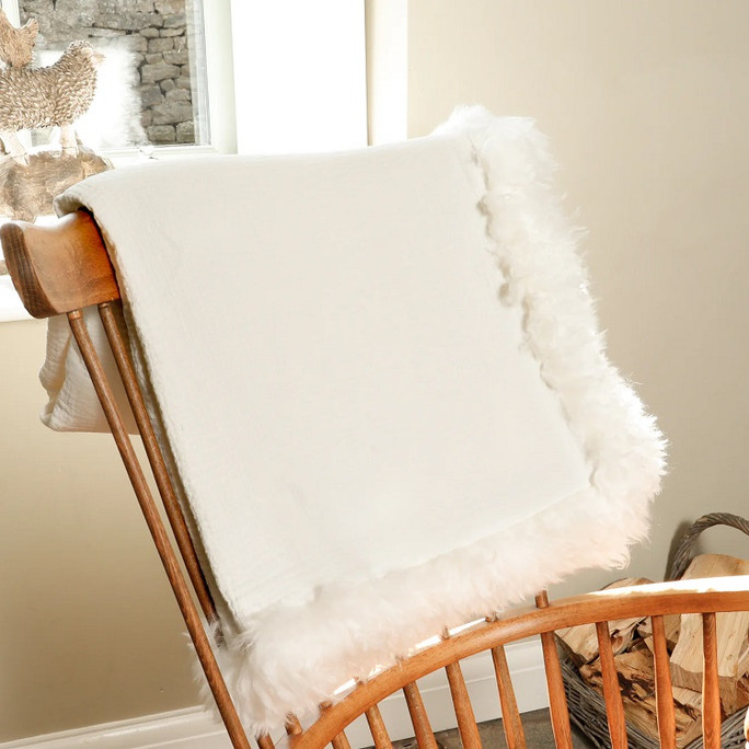 Native Natural Sheepskin Trimmed Blanket White – Natural Luxury