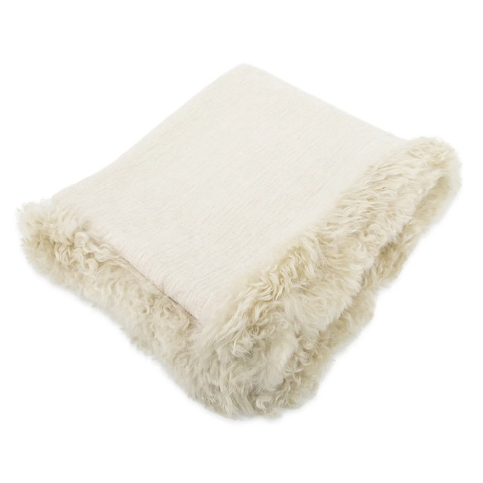 Native Natural Sheepskin Trimmed Blanket Beige  – Natural Luxury Native Natural Sheepskin Trimmed Blanket Beige  – Natural Luxury