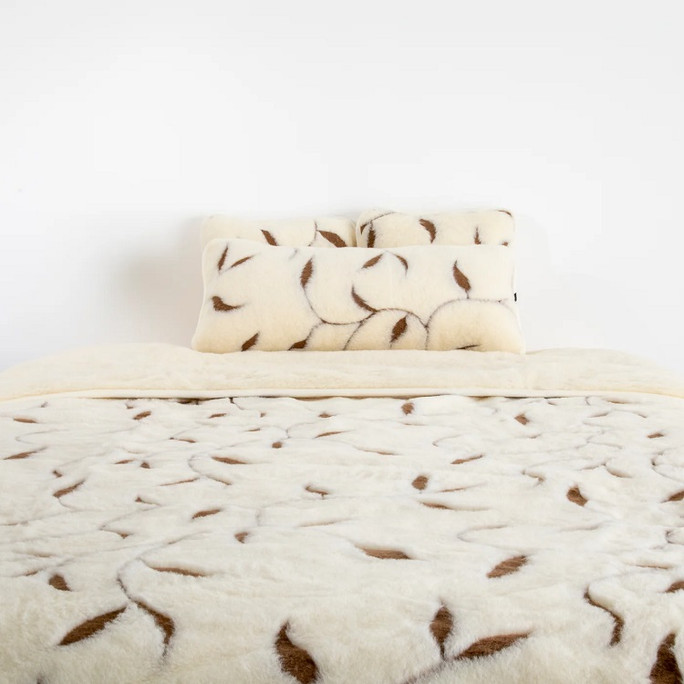 Native Natural Duvet / Quilt Merino Wool Leaf Pattern – Breathable & Hypoallergenic