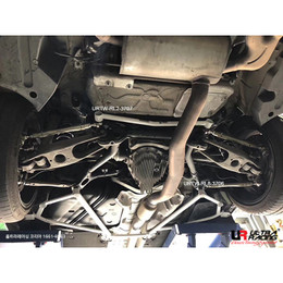 Ultra Racing BMW 2 Series (F87) Rear Lower Brace URTW-RL8-3706 Ultra Racing BMW 2 Series (F87) Rear Lower Brace URTW-RL8-3706