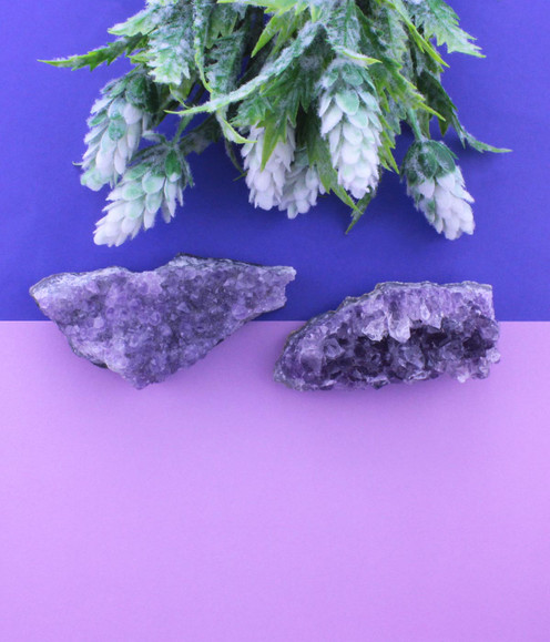 Amethyst - a variety of raw clusters in extra small sizes