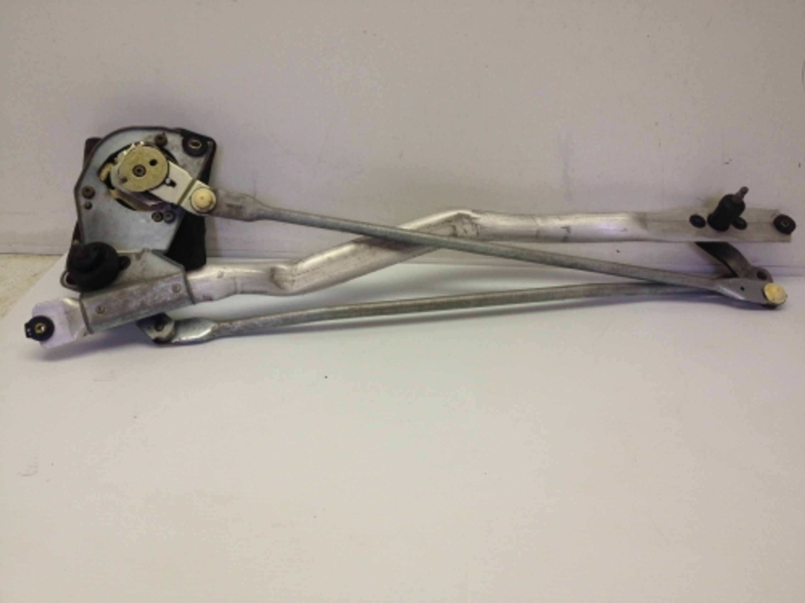 199704 C5 Corvette Windshield Wiper Cowl Spray Hose Elbow NEW